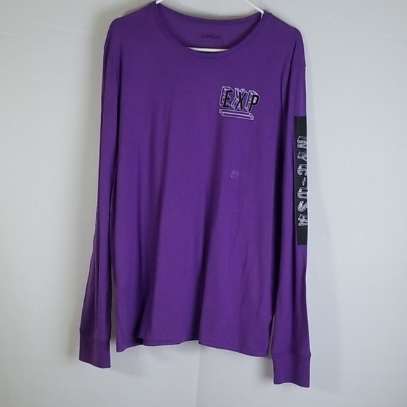 Express Sweater - Picture 2 of 4